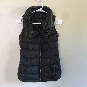Athleta black vest